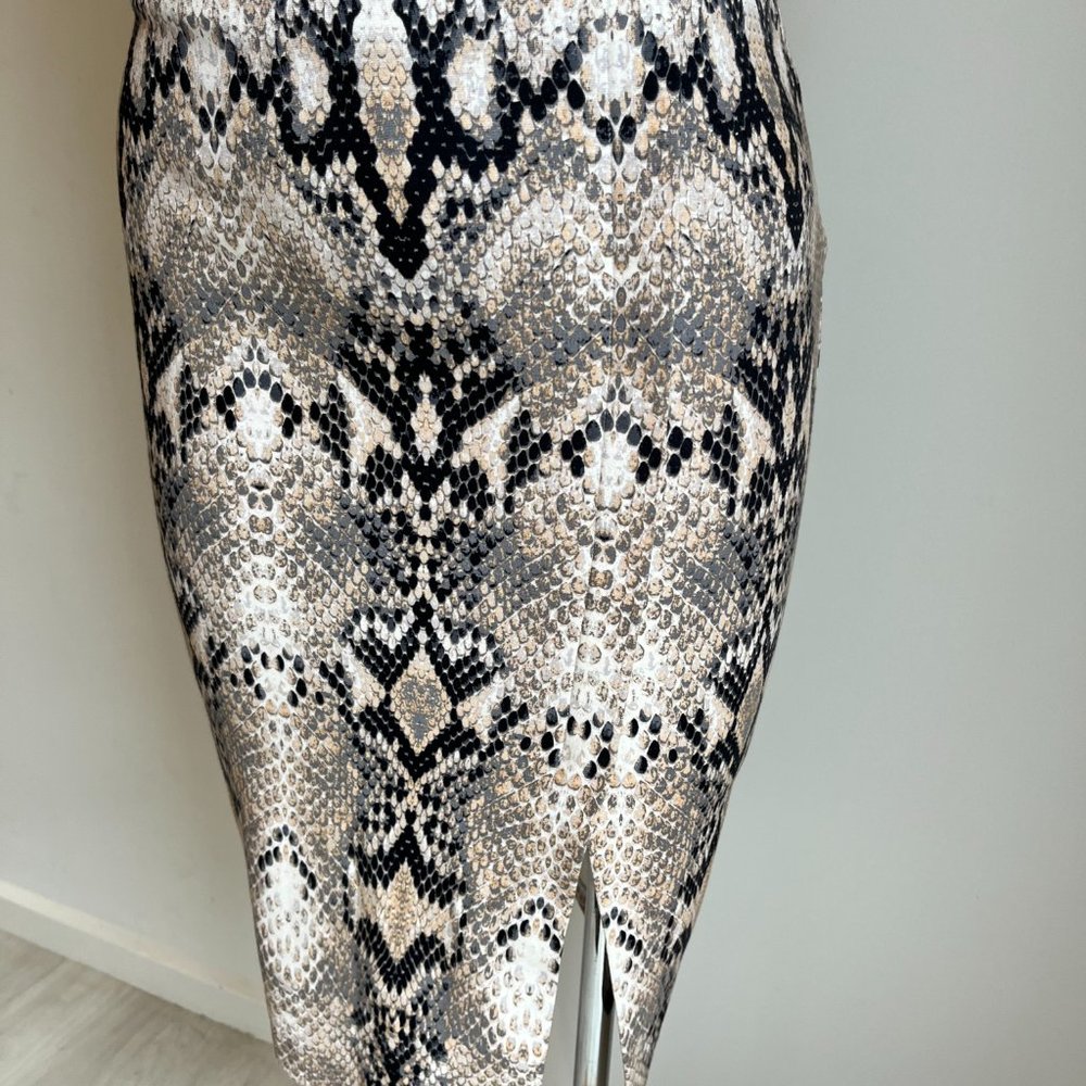 Witchery Ladies Cream & Black Snake Skin Print Stretch Midi Pencil Skirt Size 14 - Picture 4 of 12